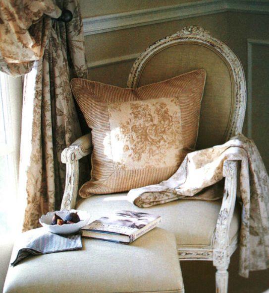 French Country Bedroom Furniture och sängkläder Idéer - Gör ditt