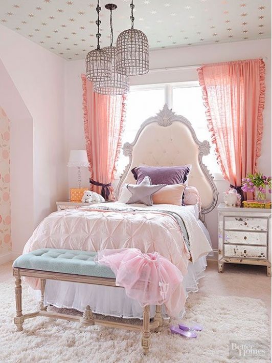 Pastel+Girls%27+Bedroom+with+elegant+headboard+that+complements+the+