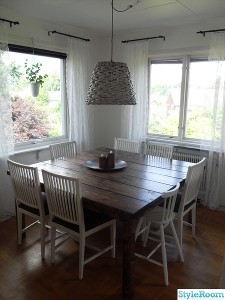 Kvadratiskt matbord - 4 idéer till ditt hem