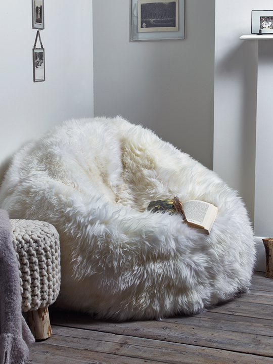 Best Beanbag Chairs: Longwool, Yogibo, Fatboy & 5 More | Daily Finds