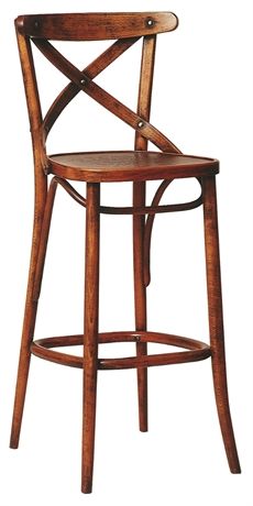 No 150 från Ton finns även som stol. En serie med rustik design och