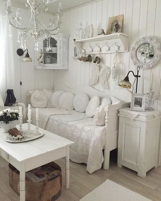 Farmhouse Living Room: 25+ Chic Inspirations You'll Love | Vintage