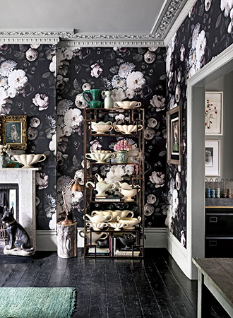 floral wallpaper living room remodel ideas