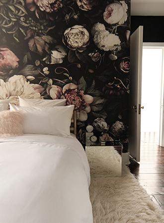 dark floral bedroom wallpaper ideas 2019