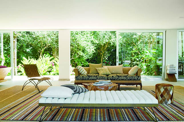 70s inspired Living Room Interior Design Trends 2019