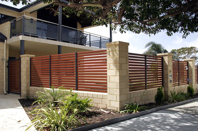 modern fence backyard ideas