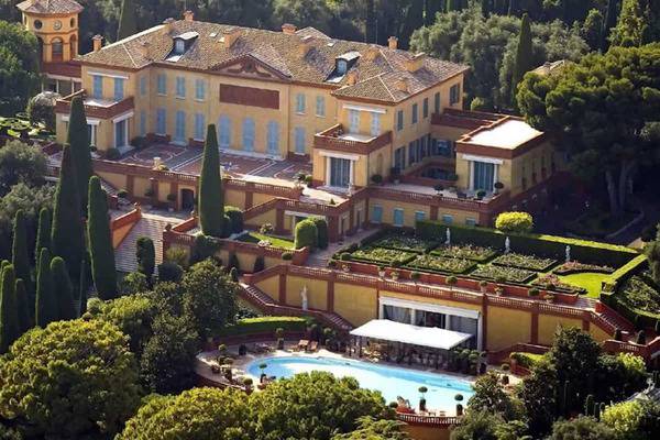 Villa Leopolda on the French Riviera with terraced gardens and a swimming pool.